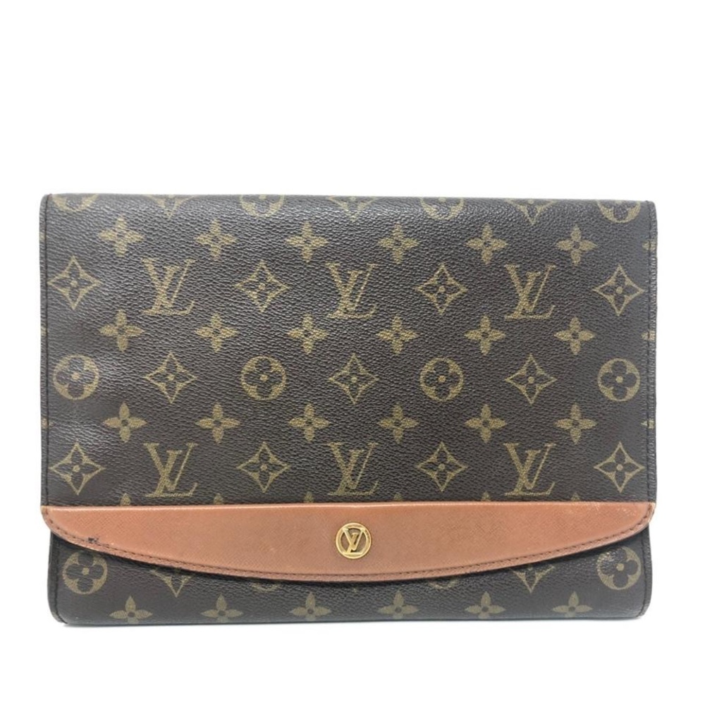 Louis Vuitton Crossbody Clutch